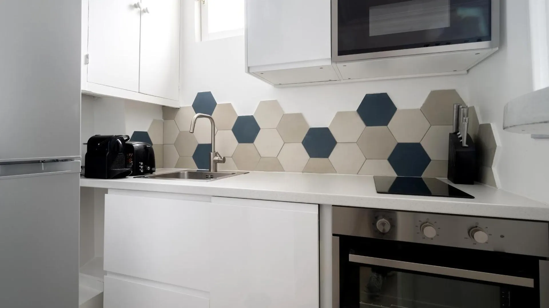 Charming Apartment For 2 In The Heart Of Paris - Welkeys